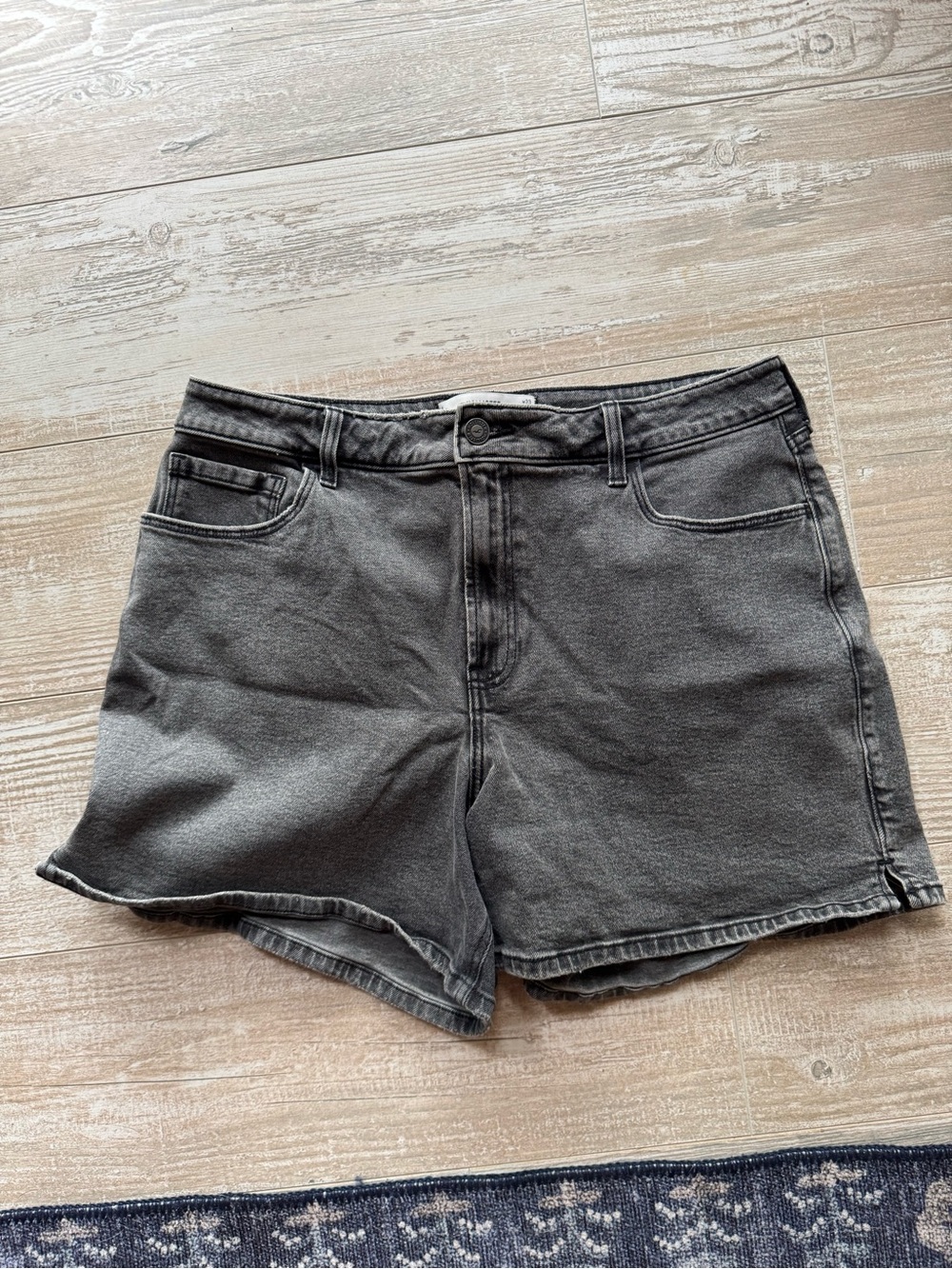 Hollister Washed Charcoal High-Rise Denim Shorts